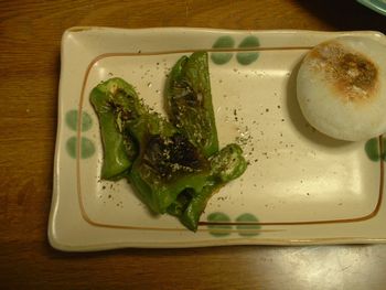 �①�ɂ̗]����̂�����ЂƐU��ő�ϐg�H